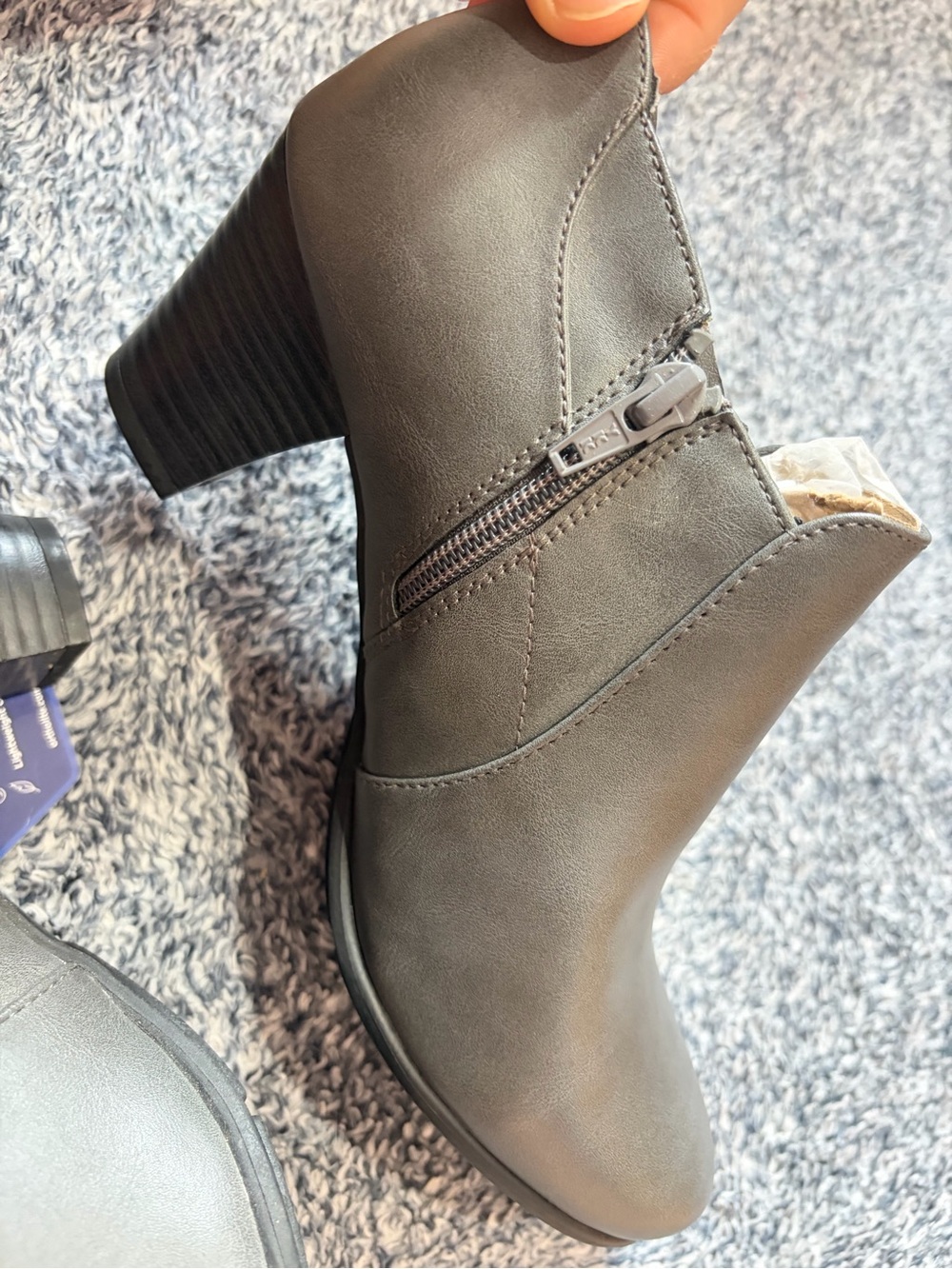 croft & barrow Gray Block Heel Ankle Bootie Size 8 - Picture 11 of 14